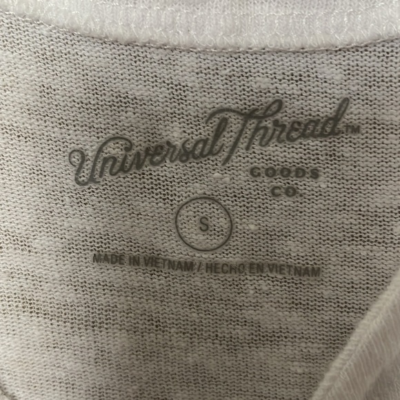 Universal Thread Tank Top Size - Picture 3 of 6